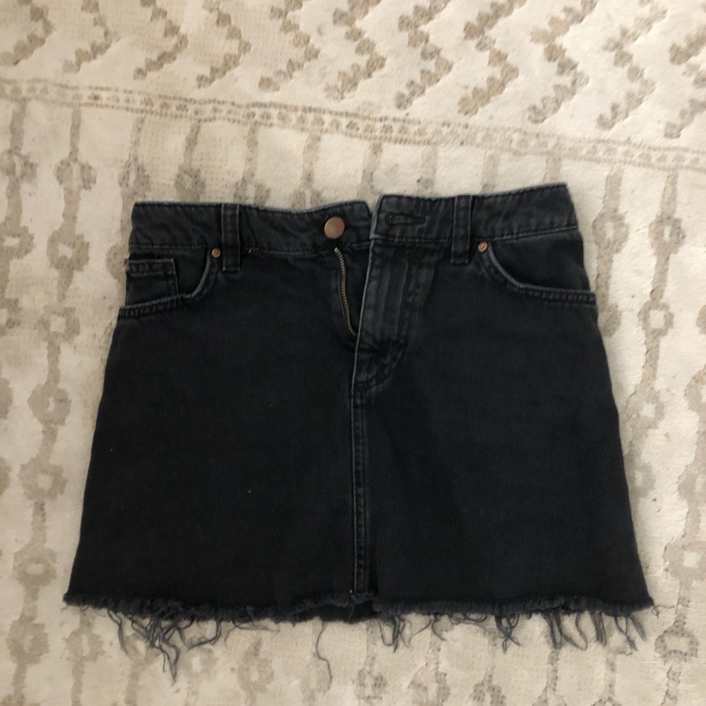 H&M Black Denim Skirt